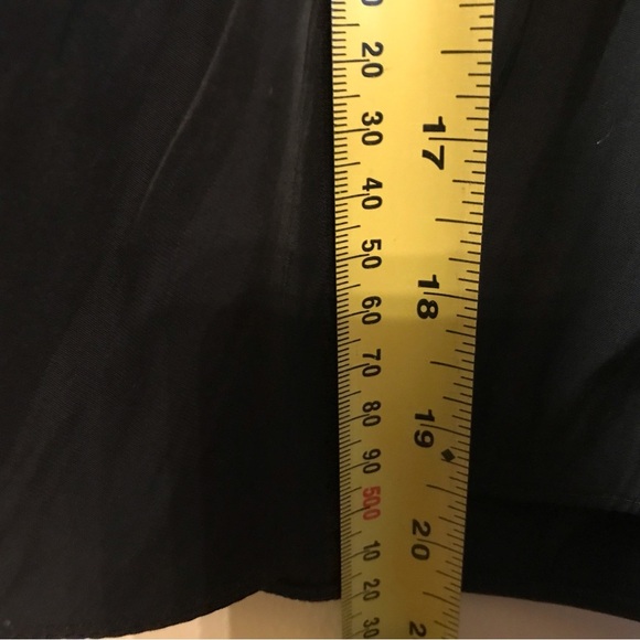 Aritzia Wilfred Shanina Tie Front Black Blouse Size XS Deep V Satin Bow - Picture 6 of 7